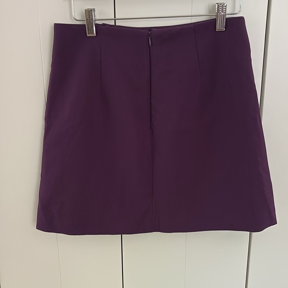 Dynamite Rich Purple Top - Picture 2 of 3